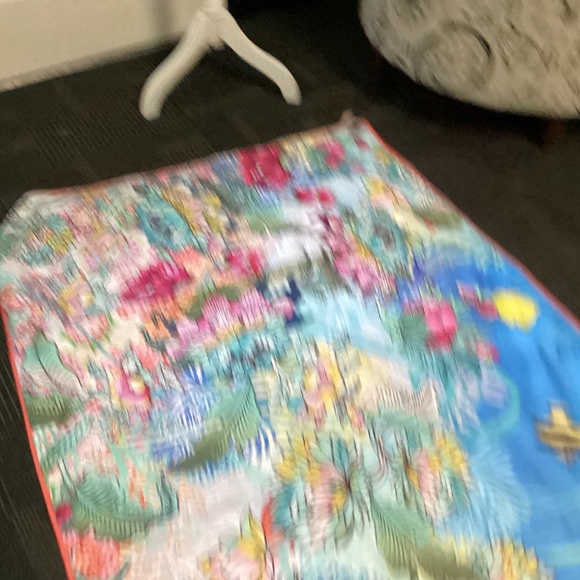 JOHNNY  WAS.  BEACH BLANKET NEW WITH BAG. FISHES FLOWERS - Picture 5 of 12